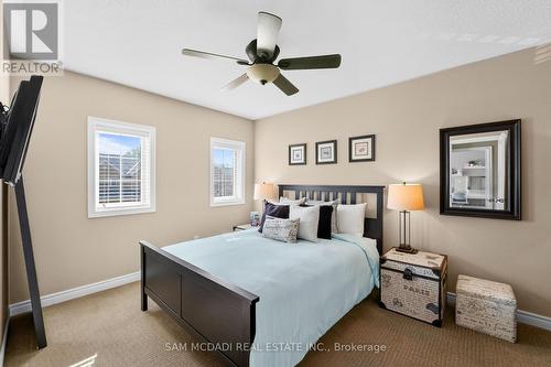 2191 Coldwater Street, Burlington, ON - Indoor Photo Showing Bedroom