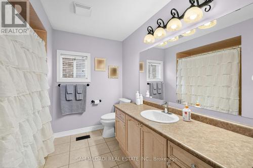 2191 Coldwater Street, Burlington, ON - Indoor Photo Showing Bathroom