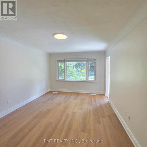 143 Elgin Crescent, Waterloo, ON 