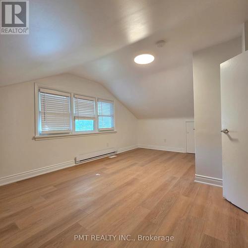 143 Elgin Crescent, Waterloo, ON 