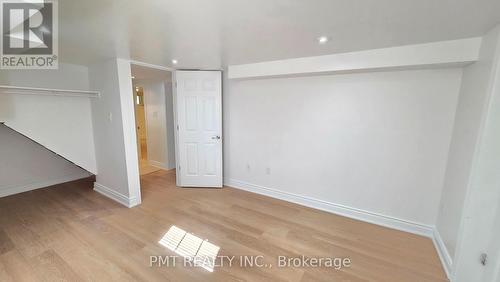 143 Elgin Crescent, Waterloo, ON 
