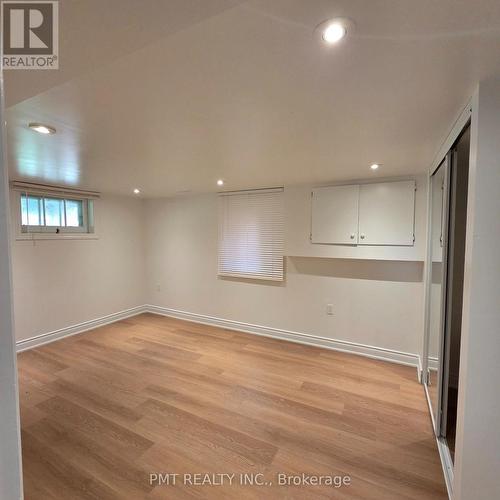 143 Elgin Crescent, Waterloo, ON 