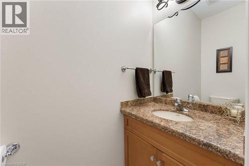 73 Degrow Crescent, Binbrook, ON - Indoor Photo Showing Bathroom