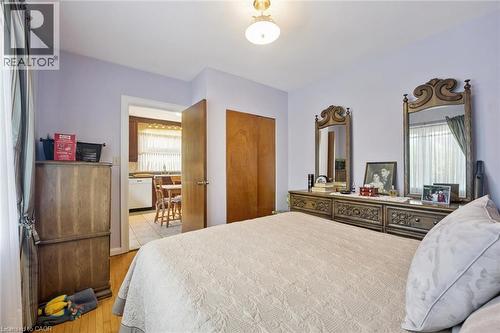 1873 Main Street E, Hamilton, ON - Indoor Photo Showing Bedroom