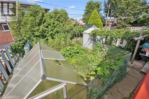 1873 Main Street E, Hamilton, ON - Outdoor