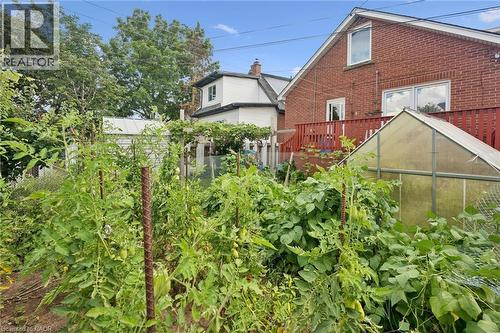1873 Main Street E, Hamilton, ON - Outdoor