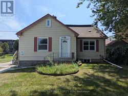 1 - 951 DUNDAS STREET E Whitby, ON L1N 2K1