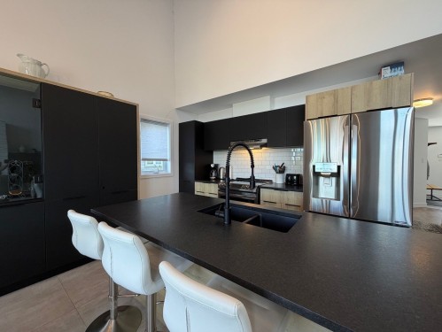 Cuisine - 424 Ch. Boulanger, Sutton, QC - Indoor Photo Showing Kitchen