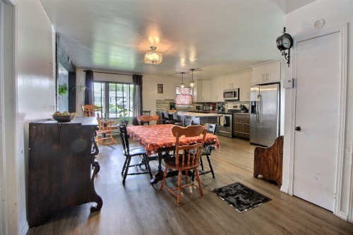 Salle à manger - 641 2E Rue O., Barraute, QC - Indoor