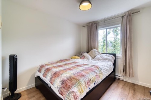 #202-211 Victoria Rd, Nanaimo, BC 