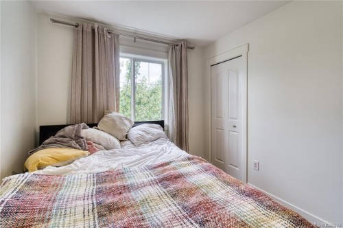 #202-211 Victoria Rd, Nanaimo, BC 