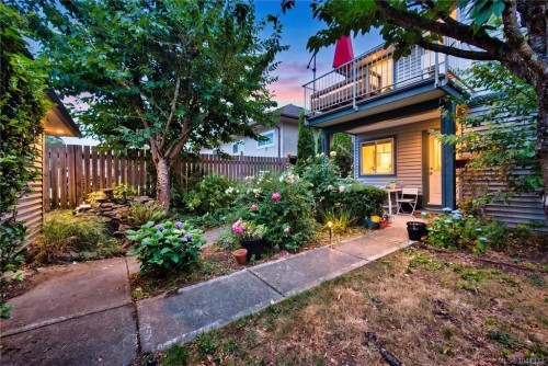 #202-211 Victoria Rd, Nanaimo, BC 