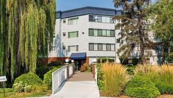 302-1170 Brookside Avenue Kelowna, BC V1Y 5T4