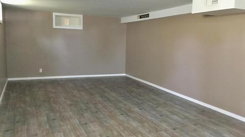 106 7Th Avenue, Kimberley, BC - Indoor Photo Showing Other Room