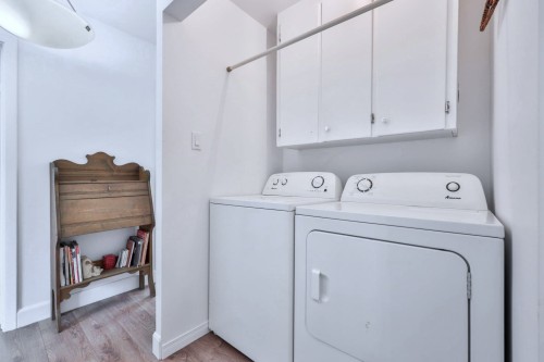Salle de lavage - 181 Rue Beaulieu, Maniwaki, QC - Indoor Photo Showing Laundry Room