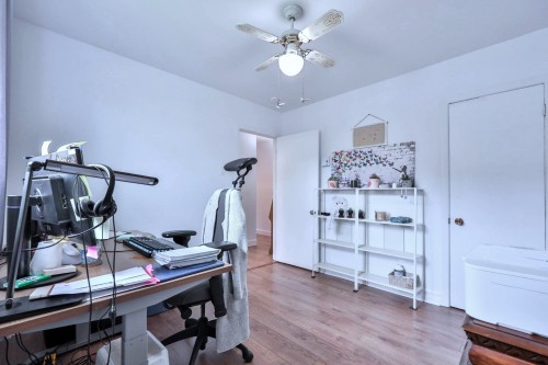 Chambre à coucher - 181 Rue Beaulieu, Maniwaki, QC - Indoor Photo Showing Gym Room
