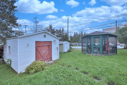 Remise - 181 Rue Beaulieu, Maniwaki, QC - Outdoor