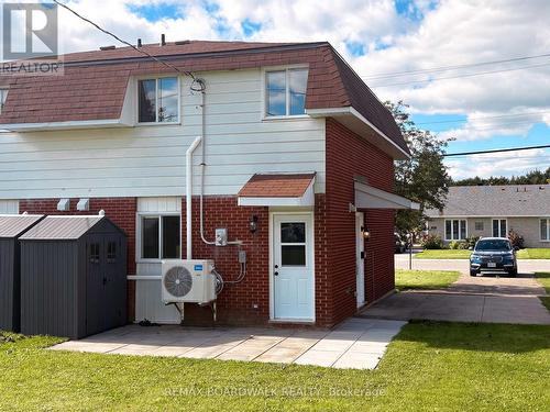 344 PATTIE DRIVE , Carleton Place, Ontario K7C 2G3 3