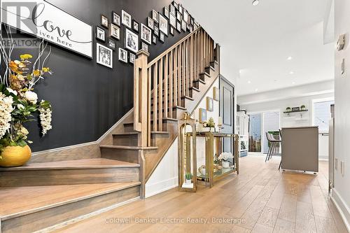 42 William Duncan Road, Toronto (Downsview-Roding-Cfb), ON - Indoor Photo Showing Other Room