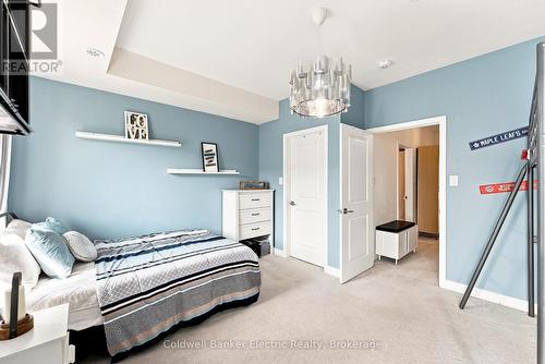 42 William Duncan Road, Toronto (Downsview-Roding-Cfb), ON - Indoor Photo Showing Bedroom
