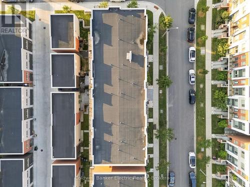 42 William Duncan Road, Toronto (Downsview-Roding-Cfb), ON - 
