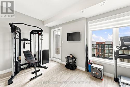 42 William Duncan Road, Toronto (Downsview-Roding-Cfb), ON - Indoor Photo Showing Gym Room