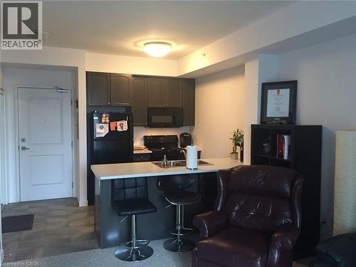5020 CORPORATE Drive Unit# 215 , Burlington, Ontario L7L 0H7 5