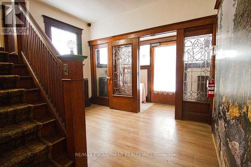 22 Blake Street, Hamilton, ON - Indoor Photo Showing Other Room