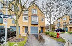 2300 BRAYS Lane Unit# 19 Oakville, ON L6M 3J9