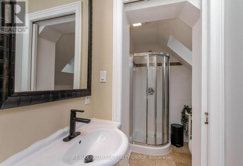294 Crichton Street, Ottawa, ON - Indoor Photo Showing Bathroom