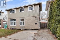 9260 ARNCLIFFE COURT Windsor, ON B8S 4J9