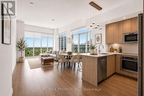 #1012 - 99 Eagle Rock Way, Vaughan, ON - Indoor Photo Showing Kitchen