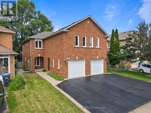 3847 Densbury Drive, Mississauga, ON - Outdoor