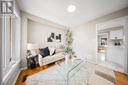 3847 Densbury Drive, Mississauga, ON - Indoor Photo Showing Living Room