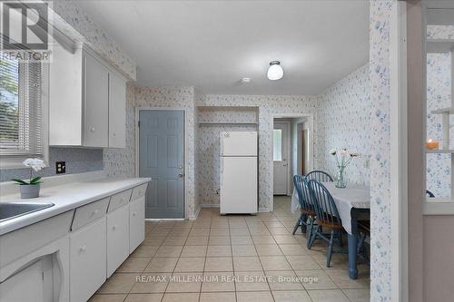 37 Radford Street, Hamilton, ON - Indoor