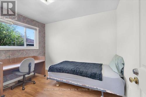 37 Radford Street, Hamilton, ON - Indoor Photo Showing Other Room