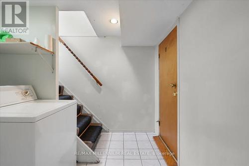 37 Radford Street, Hamilton, ON - Indoor Photo Showing Laundry Room