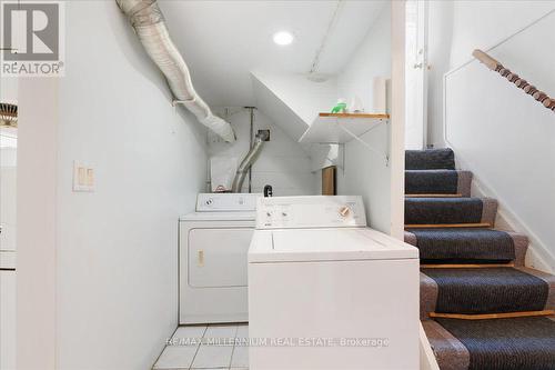 37 Radford Street, Hamilton, ON - Indoor Photo Showing Laundry Room