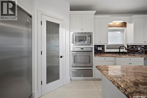 4622 Malcolm Drive, Regina, SK - Indoor Photo Showing Kitchen