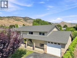 718 Clements Court Kamloops, BC V2B 8C2