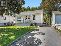 84 CARLETON STREET Kingston (East Of Sir John A. Blvd), ON K7K 4G1