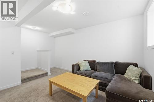 171 Taube Avenue, Saskatoon, SK - Indoor