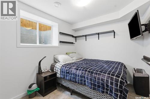 171 Taube Avenue, Saskatoon, SK - Indoor Photo Showing Bedroom