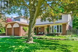 255 SPRING GARDEN ROAD  Oakville (Sw Southwest), ON L6L 5H5