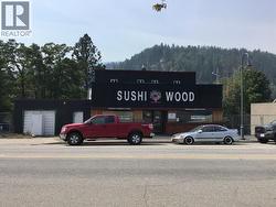 198 Columbia Avenue Castlegar, BC V1N 1V6