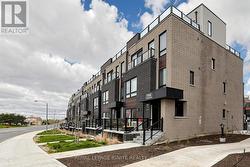 22 - 155 TAPSCOTT ROAD Toronto, ON M1B 0E8