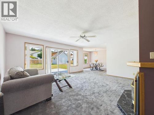 4706 Ontario Ave, Powell River, BC 