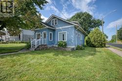 5469 PRINCE EDWARD AVENUE Niagara Falls (Hospital), ON L2G 5H7