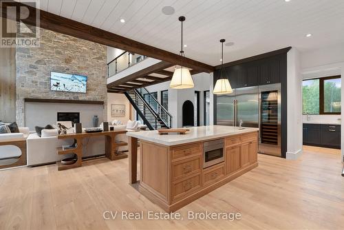 150 Delphi Lane, Blue Mountains, ON 