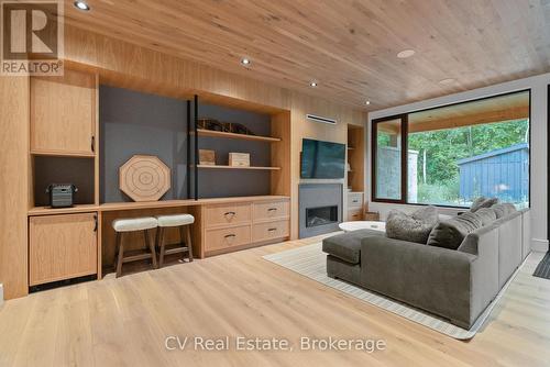 150 Delphi Lane, Blue Mountains, ON 